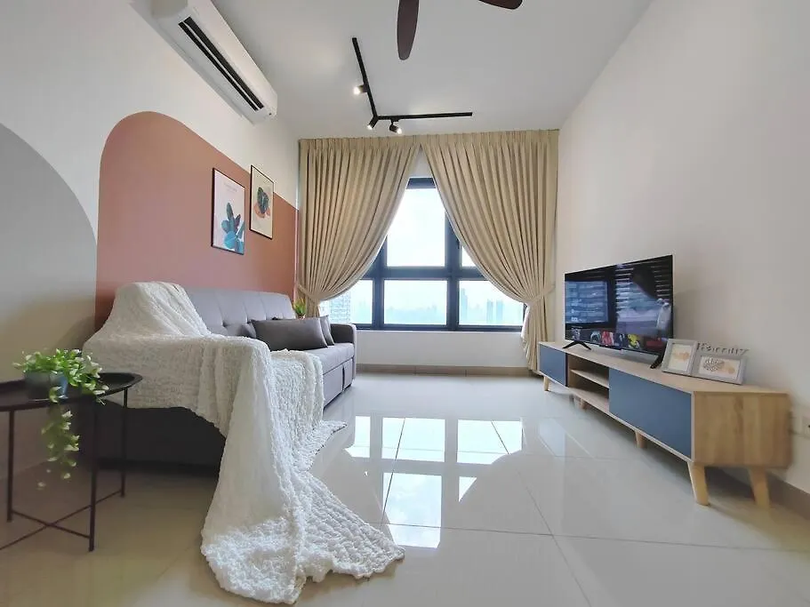 M Vertica New Lovely 3Br W 100Mbps Wi-Fi Kuala Lumpur 0*,  Malaisie